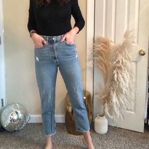 FREE PEOPLE DISTRESSED STRAIGHT LEG JEAN